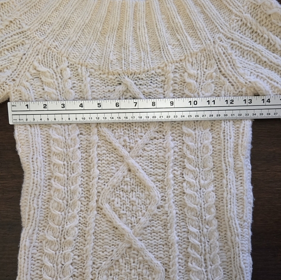 express handknit wool cable sweater - Picture 6 of 6
